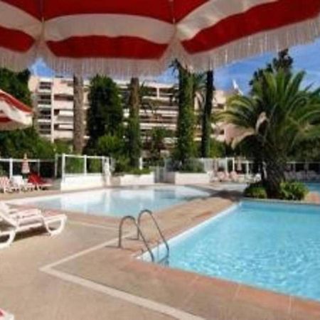 Appartement Accueillant A Golfe Juan 30 M² Piscine Exterior foto