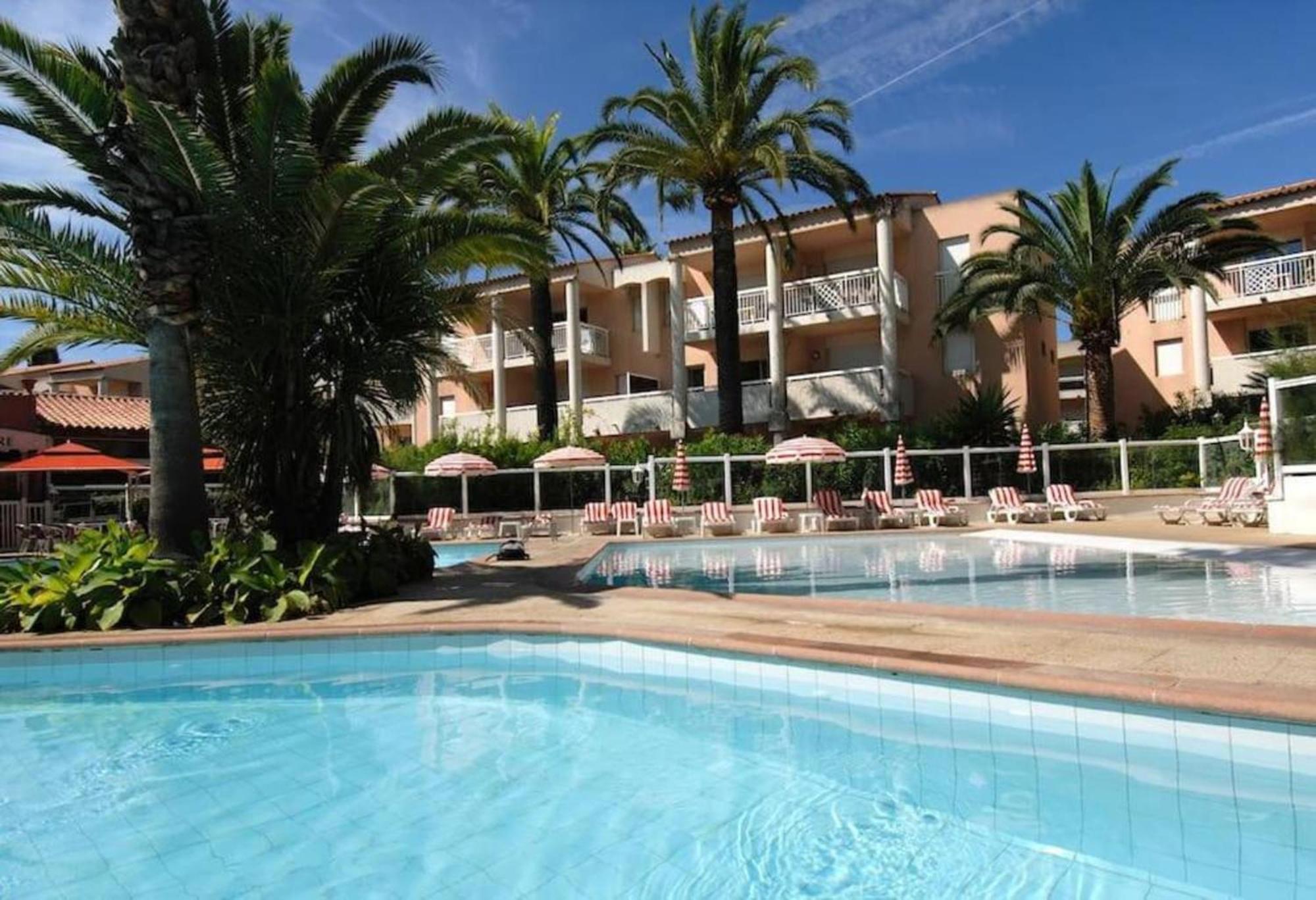 Appartement Accueillant A Golfe Juan 30 M² Piscine Exterior foto